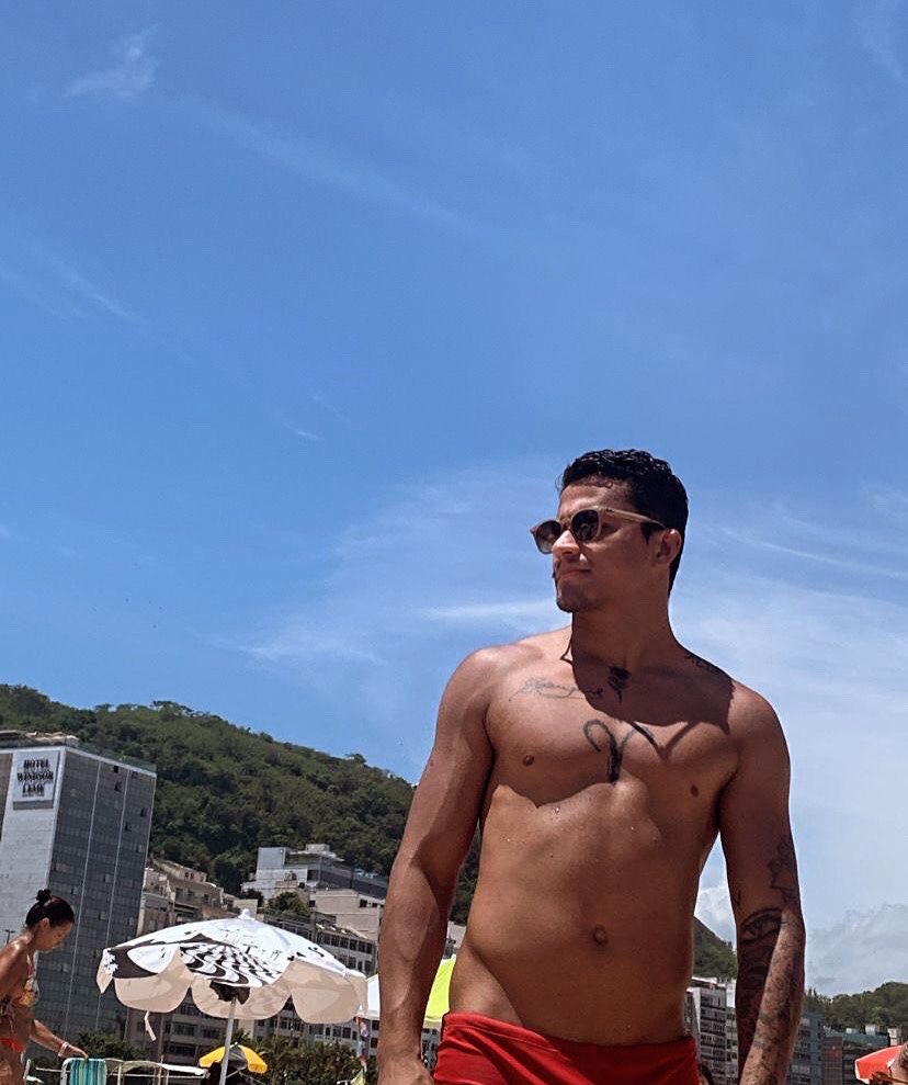 😎