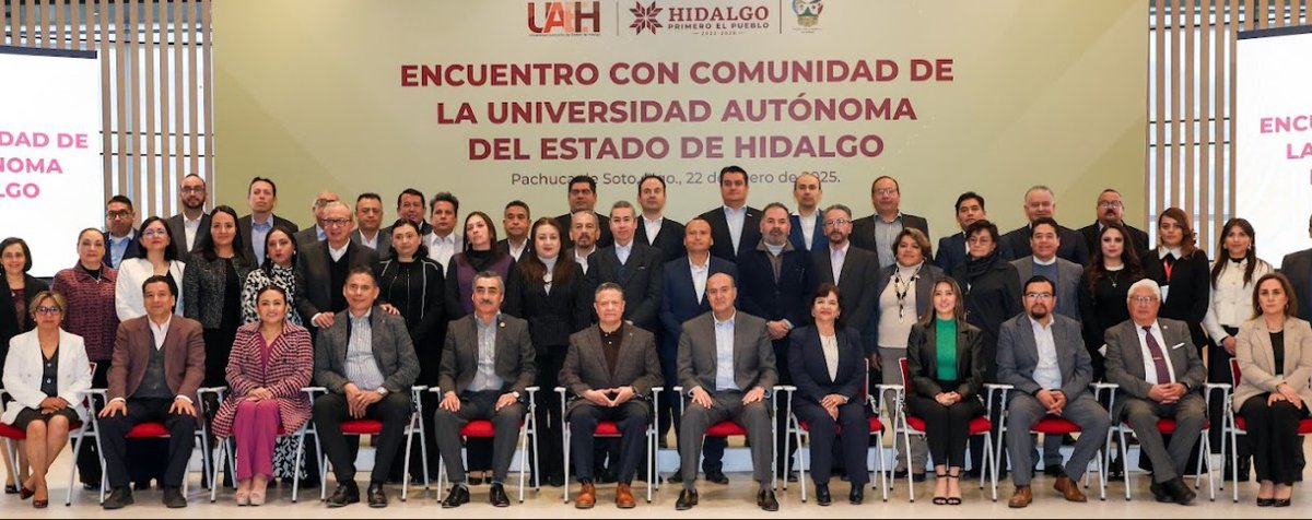 HidalgoDigital_'s tweet image. Julio Menchaca mantiene diálogo con líderes de universidades
#EducaciónHidalgo   
El gobernador destacó su orgullo por la universidad y subrayó la importancia de fortalecer los lazos entre academia, gobierno y sector privado para el crecimiento económico de Hidalgo.…
