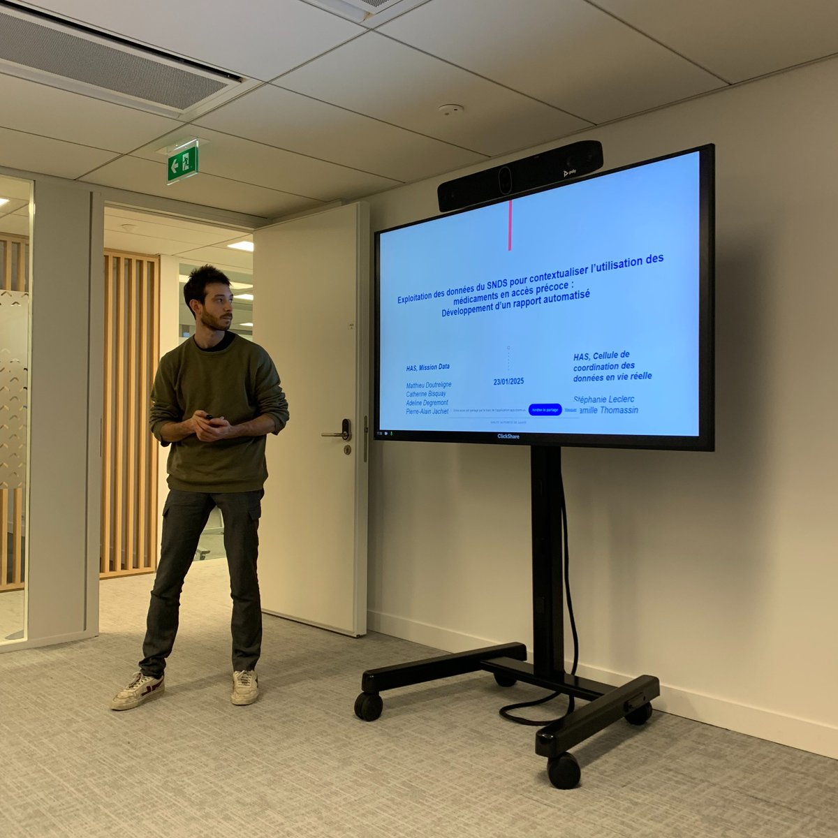 Health Data Hub (@healthdatahub) on Twitter photo 📢Meetup #23 - SNDS et médicaments, en direct de <a href="/PariSanteCampus/">PariSanté Campus</a> !
🗣️Merci à Matthieu Doutreligne de la <a href="/HAS_sante/">Haute Autorité de santé</a> pour sa présentation intitulée : "Exploitation sous R des données de la base principale du #SNDS pour contextualiser l’utilisation des #médicaments en accès 📢Meetup #23 - SNDS et médicaments, en direct de <a href="/PariSanteCampus/">PariSanté Campus</a> !
🗣️Merci à Matthieu Doutreligne de la <a href="/HAS_sante/">Haute Autorité de santé</a> pour sa présentation intitulée : "Exploitation sous R des données de la base principale du #SNDS pour contextualiser l’utilisation des #médicaments en accès