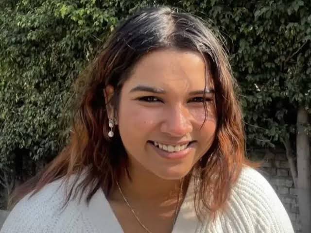 We are millions of WazirxScam victims looking for your help and support <a href="/dhruv_rathee/">Dhruv Rathee</a> <a href="/therantinggola/">Ranting gola</a> we are millions of users who is begging for their hard earned money to get back from <a href="/WazirXIndia/">WazirX: India Ka Bitcoin Exchange</a> <a href="/NischalShetty/">Nischal Shetty</a> please join us to support us. Help us to raise our voice. 🙏🏻🙏🏻