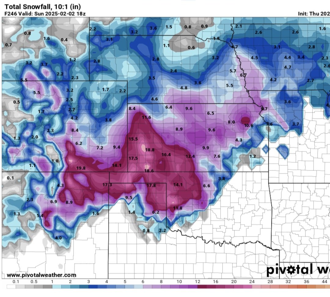 LifetimePoke45's tweet image. 🤣 Even on a bs fantasy run from a fantasy model, the Stillville #SnowShield is still ever present.