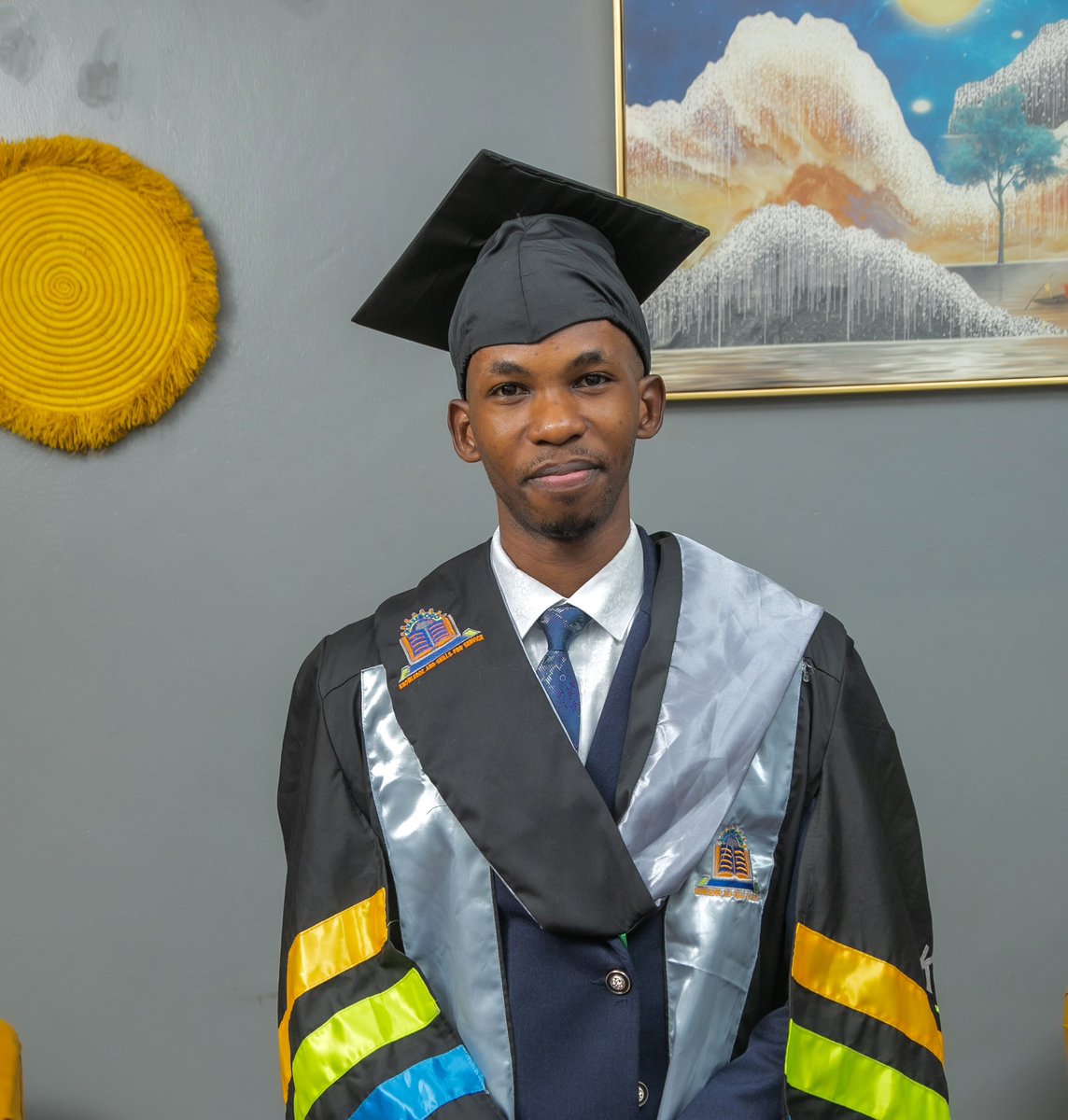 Hashaka2020's tweet photo. Greatful to the almighty ✨🙏 https://t.co/WToFKPk0Ey