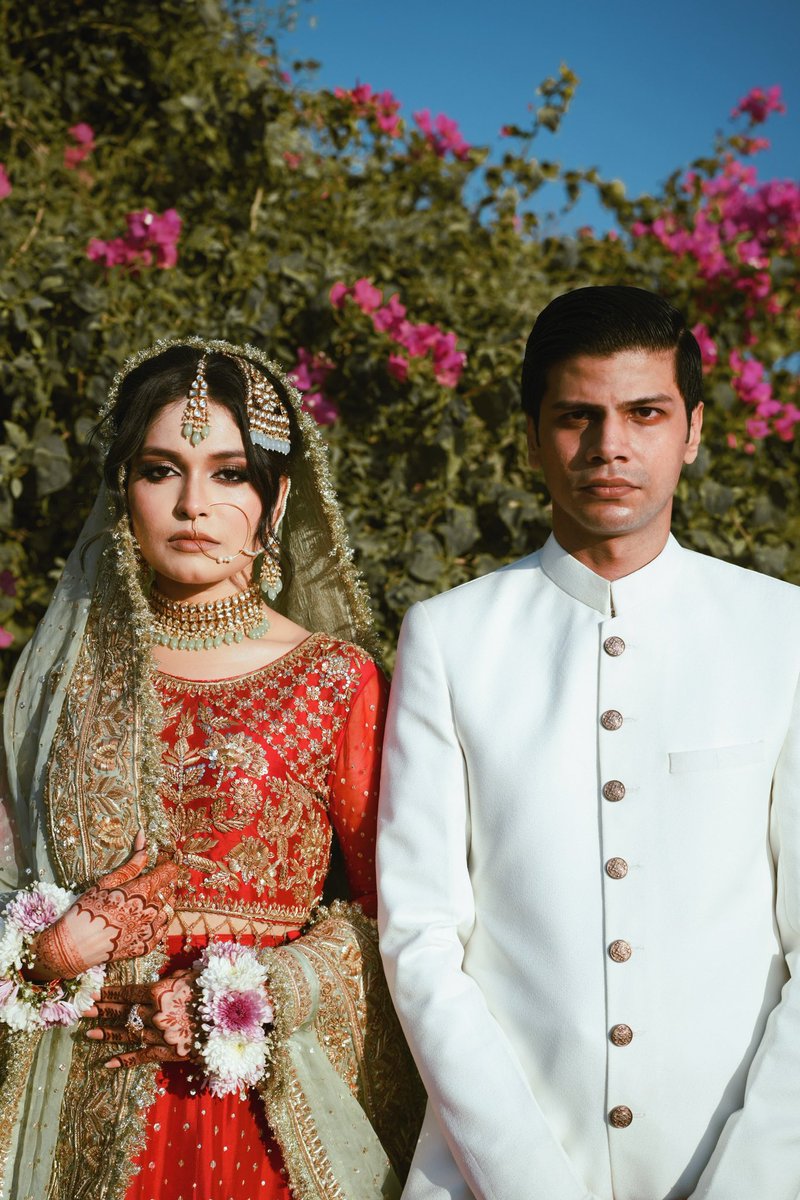 Noor_Unnahar's tweet image. i married the presence of love in my poems