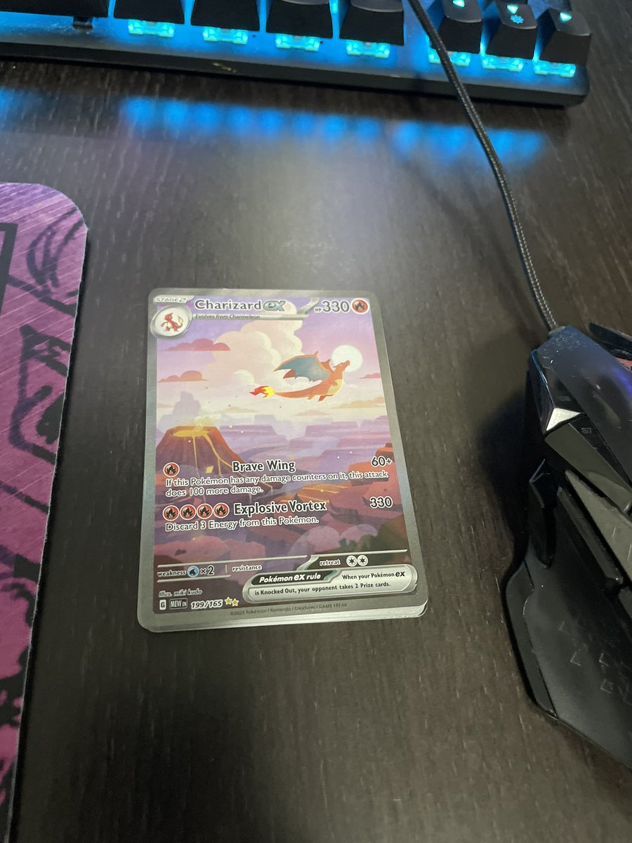 Opened some Pokemon cards yesterday, big win! 

Why can’t I have luck like this with One Piece cards haha.