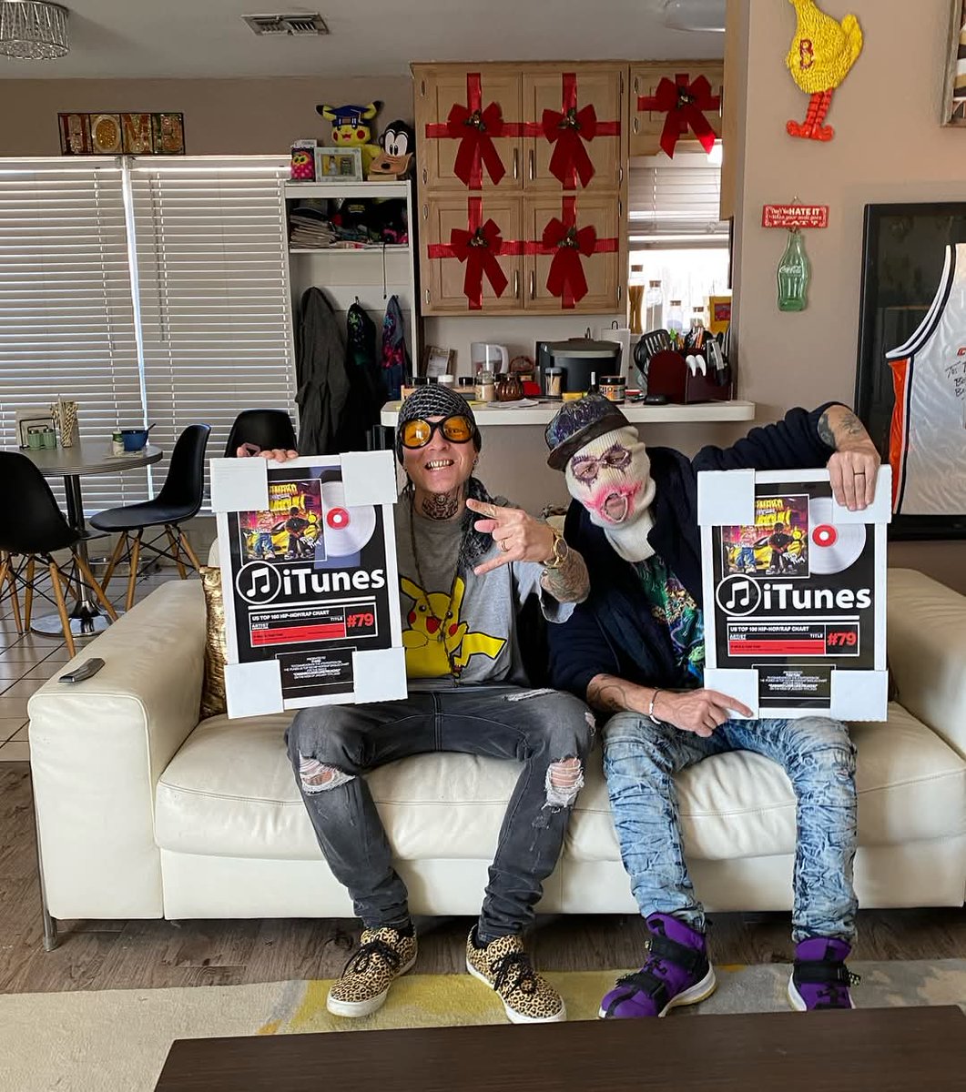 pacmanson's tweet photo. Plaques on Plaques on Plaques #TheMansonFamily https://t.co/NPD2JgndUP