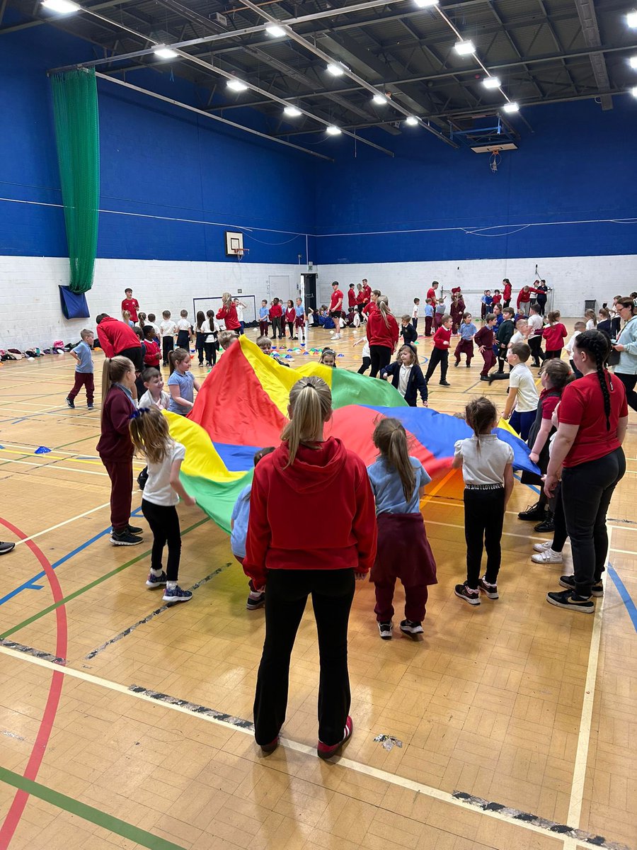 Aneurin Leisure Sports Development (@alsportdev) on Twitter photo Another superb Year 2 Multi-Skills event today, in Tredegar Sports Centre 🎾🏐🏉 Over 200 children from 7 local primaries took part in a variety of activities delivered by the fantastic <a href="/coleggwent/">Coleg Gwent</a> BGLZ BTEC Sport students. Big thank you to <a href="/Tredegar_PE/">TCS PE Department</a> for the use of the hall 🤝 Another superb Year 2 Multi-Skills event today, in Tredegar Sports Centre 🎾🏐🏉 Over 200 children from 7 local primaries took part in a variety of activities delivered by the fantastic <a href="/coleggwent/">Coleg Gwent</a> BGLZ BTEC Sport students. Big thank you to <a href="/Tredegar_PE/">TCS PE Department</a> for the use of the hall 🤝