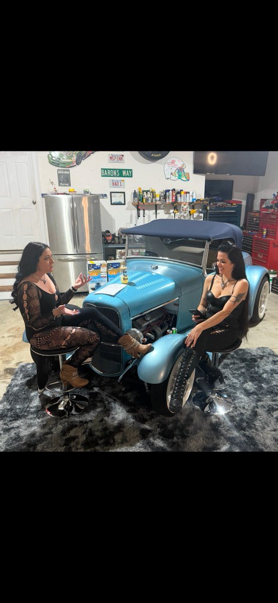 HotRodMess_'s tweet photo. Have you caught any of our lives!? Follow us on Patreon to get advanced notice of when lives are happening!!! 
💙🖤💙🖤💙🖤

https://t.co/lTh59YESBk https://t.co/B3pMs6pDrG