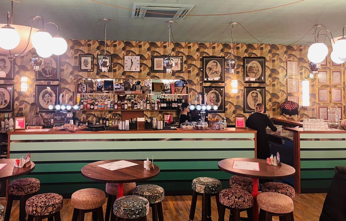 Alex Reilley tweet media