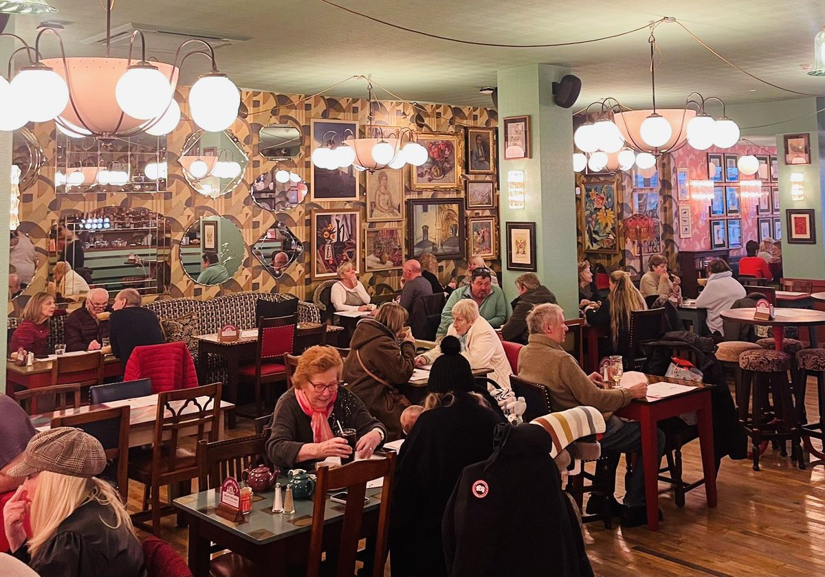 Alex Reilley tweet media