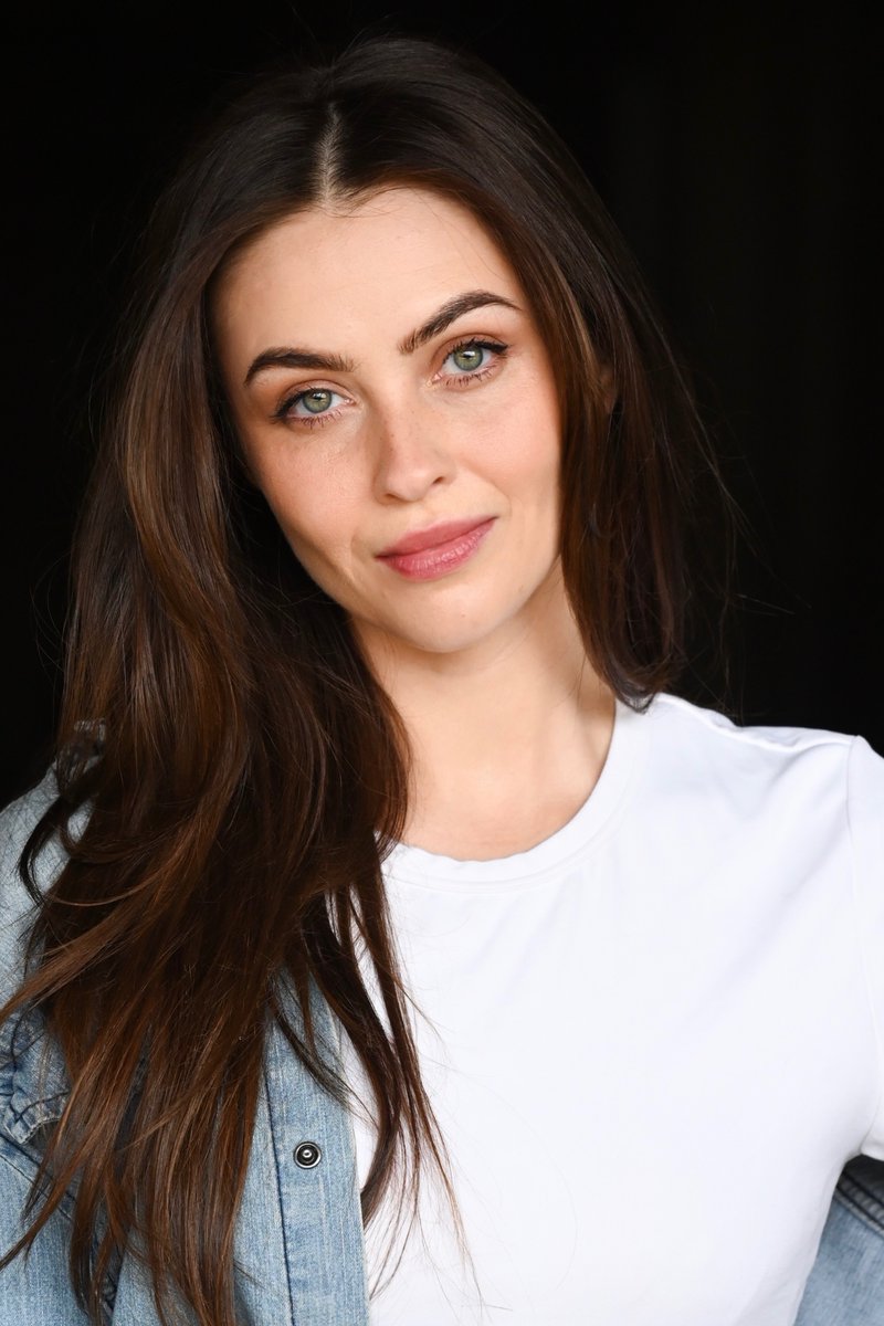 Grand Wave Ent. tweet media