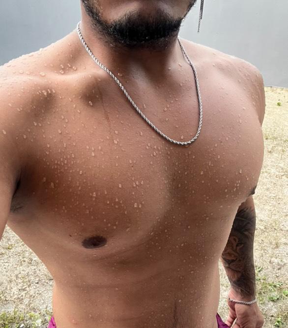 Edhuardosoa's tweet photo. Que calor🥵🥵 https://t.co/SGWl2ZwNL9