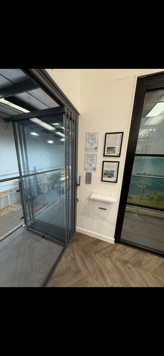 Frameless Glass Curtains LTD tweet media