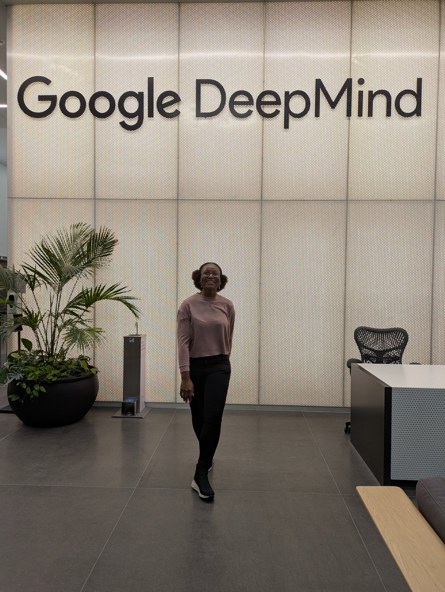 tejuafonja's tweet image. 💃🏾 I'm excited to share that I have started a Student Researcher Internship position at @GoogleDeepMind in London.
(Please check out my LinkedIn post)
🔗linkedin.com/posts/tejumade…