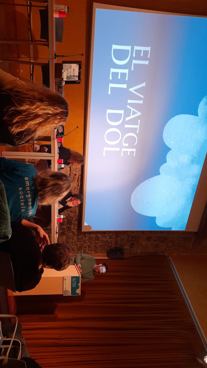 AUDIR (@_audir) on Twitter photo Comença l'acte de presentació de la maleta pedagògica 'El viatge del dol' amb la intervenció de <a href="/miqueltrepat/">Miquel Trepat</a> director gral. de <a href="/CementirisBCN/">Cementiris de Barcelona</a> i <a href="/Sergio_Areyano/">Sergio Arévalo</a> codirector d'<a href="/_AUDIR/">AUDIR</a> Comença l'acte de presentació de la maleta pedagògica 'El viatge del dol' amb la intervenció de <a href="/miqueltrepat/">Miquel Trepat</a> director gral. de <a href="/CementirisBCN/">Cementiris de Barcelona</a> i <a href="/Sergio_Areyano/">Sergio Arévalo</a> codirector d'<a href="/_AUDIR/">AUDIR</a>