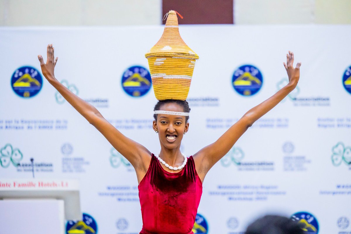 guidesrwanda's tweet photo. A heartfelt appreciation to @InyamibwaRwanda for entertaining our guests by showcasing the beauty of the Rwandan culture through our traditional dance during the opening ceremony of the Intergenerational Governance workshop.

#ReachingHeightsTogether https://t.co/BmzCLeFIwe
