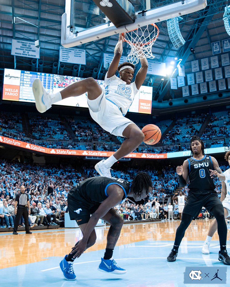UNC_Basketball's tweet photo. HBD, @LubinVen 🎉 https://t.co/rKH4fQiWRL