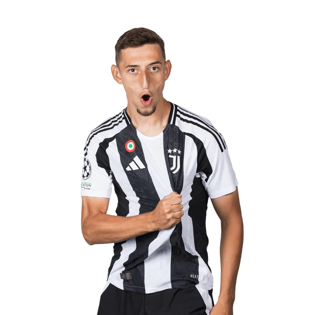 madidAspers's tweet photo. 🔥
- Jonas Rouhi 
- Beşiktaş transfer listesinin en üstünde yer alan isim
- Ole hoca onay verdiği an Ümraniye'de
- Yazarlar birkaç güne 😎 https://t.co/mgzXeXS0q4
