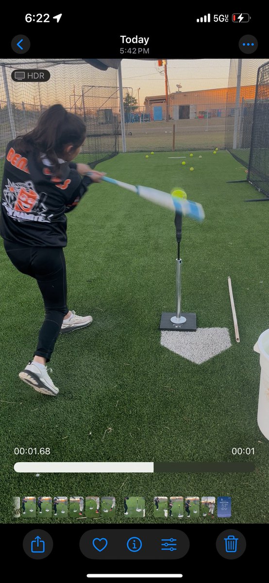 JARamirezzz's tweet photo. Ramirez Complete Player Development has been in full swing since December. From a young age it seems like Hebbronville girls have picked up on one thing. Working outside what is required is the only way to get to where you want to go. #GainingGround #ClosingGaps #JustStarting https://t.co/aQYxfAofnu