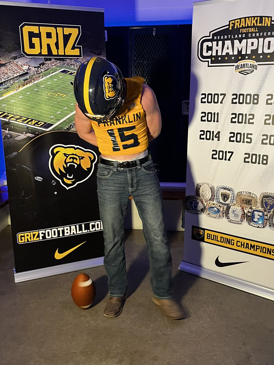 IsaacYork_15's tweet photo. Had a great visit with @FCGrizFootball yesterday! Thank you to @ChampionsManual @CoachHillGriz @Coachkuz_ and the rest of the coaching staff for having me. https://t.co/C0hhkipjgq