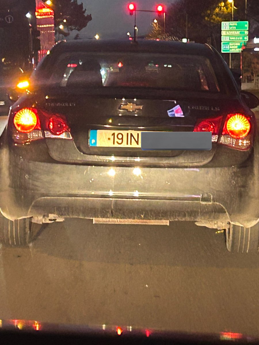 HOW MANY ??? DAMN MY MAN IS PACKIIING