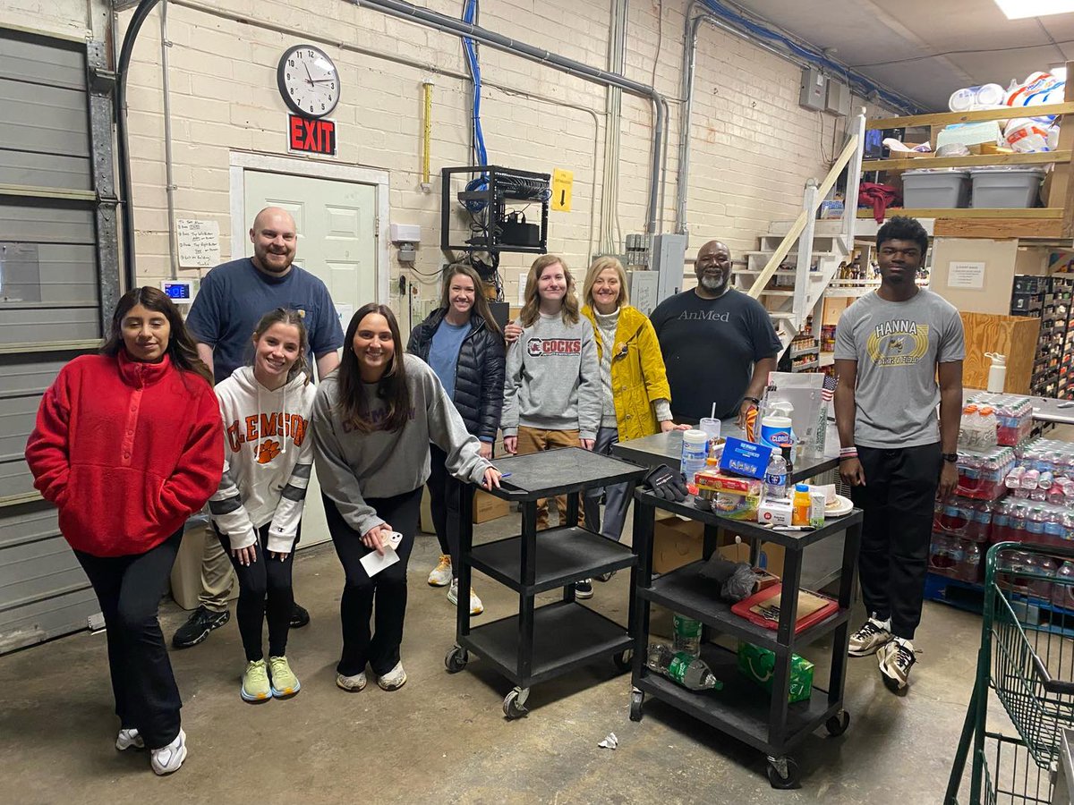 #AIMThanksYOU to the United Way of Anderson County and their African American Leadership Society for their annual MLK Jr. day of service! We had a fantastic group helping in the Food Pantry, as well as many others helping throughout the community!