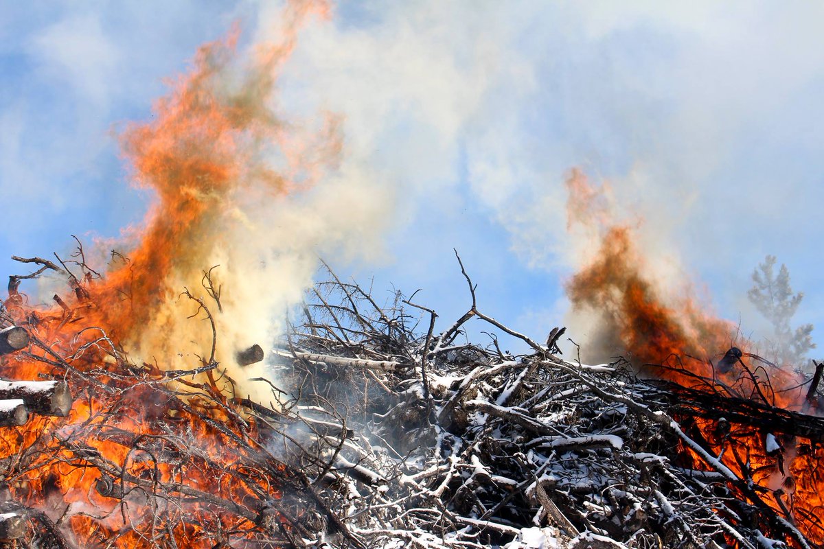 Hell Canyon fire is planning to burn 150 machine piles (created from timber sale slash &amp; tree thinning operations) over the next week, 5 miles W of Deerfield Reservoir. Some of the piles are located near snowmobile trails. Please use extra caution if recreating in this area.