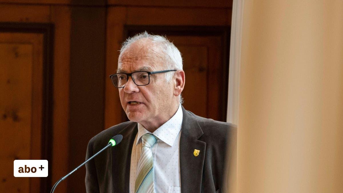 ThurgauerZitig's tweet image. «Eine Lex Berg im Schnellschussverfahren ist nicht angezeigt»: #Thurgauer #SVP will längere Fristen für Ersatzwahlen thurgauerzeitung.ch/ostschweiz/kan…