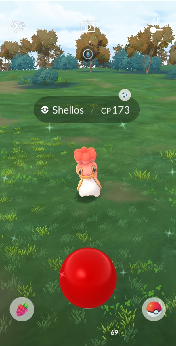 SneakyPika14's tweet photo. It finally appeared shiny!
#ShinyPokemon
#MissQOS
#Pokémongo
#Shellos ✨️ https://t.co/48LejHwo6d