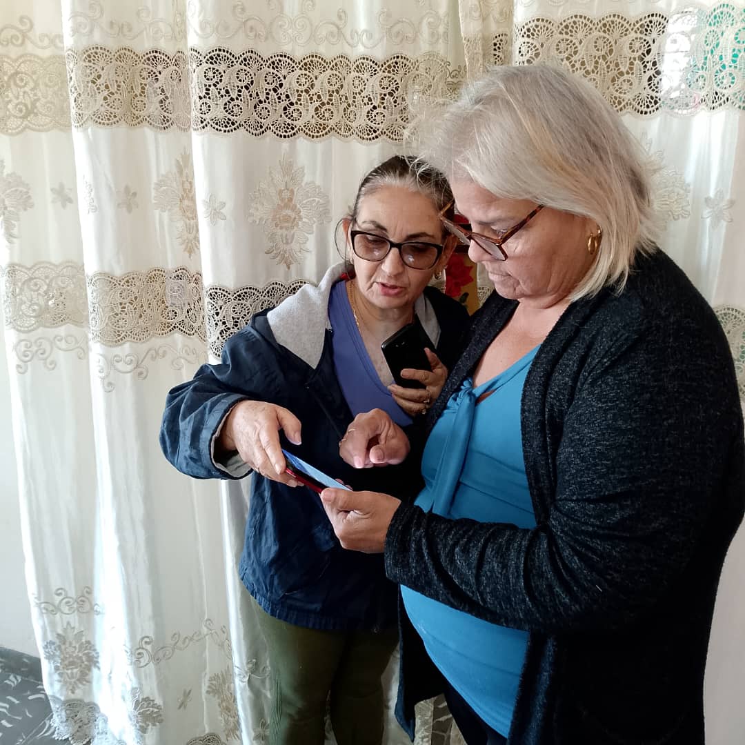 jccePalaciosPR's tweet photo. La atención a sectores priorizados en nuestra sociedad constituye uno de los objetivos estratégicos para #JovenClubLosPalacios en este 2025, pagos digitales y telefonía móvil son opciones novedosas para personas en situación de discapacidad   #JovenClubXCuba #JovenClubTeConecta https://t.co/zeS1jsGLEj