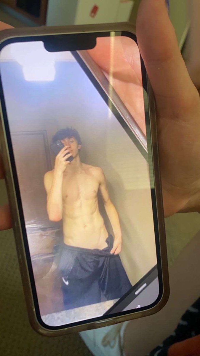 dshsbarstool's tweet photo. Keep these two fags away from Nora you fucking freaks🤣🤣 #deletetheinternet https://t.co/xKEM4BZpvc