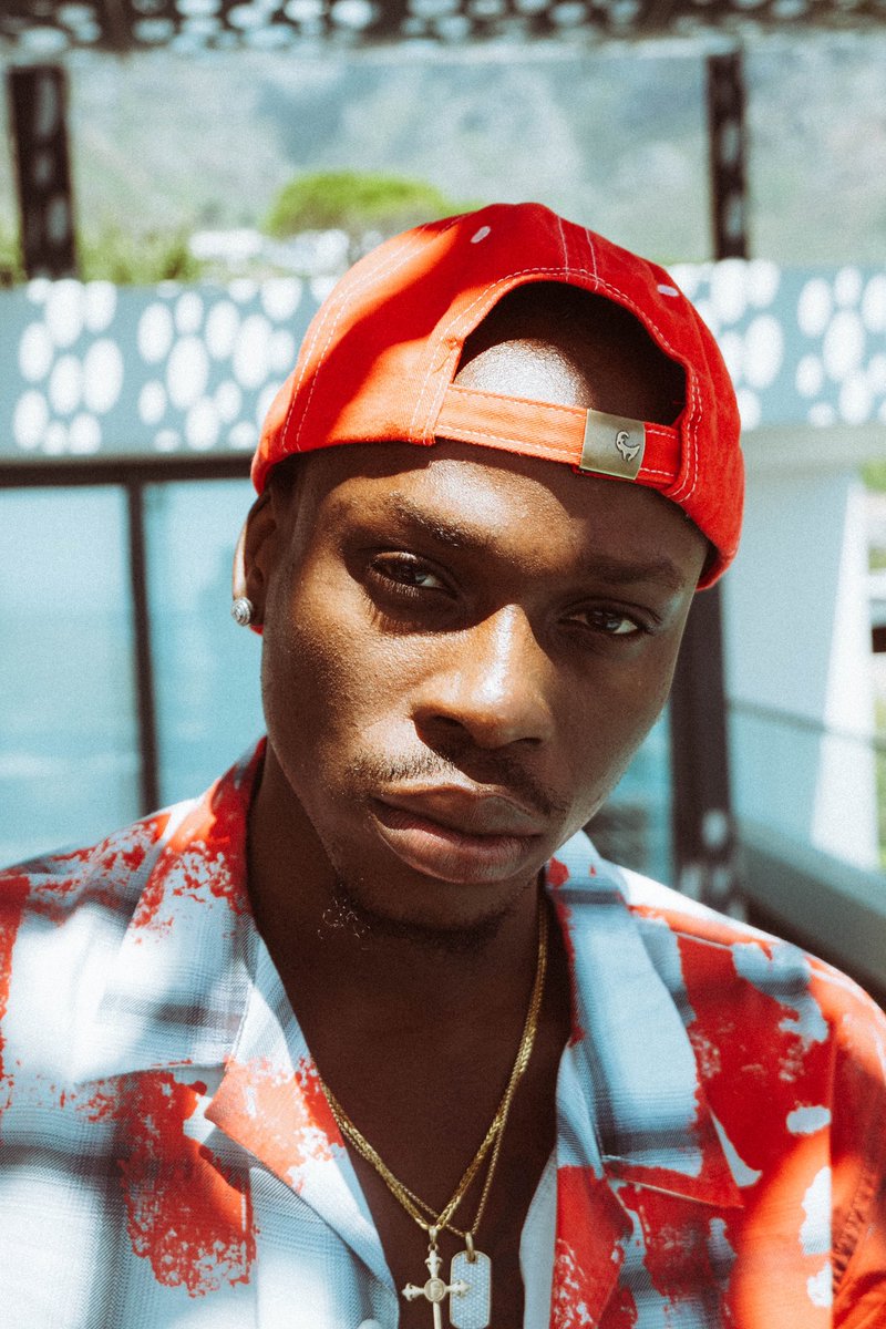 Officially_Kriz's tweet photo. Fireboy DML ❤️ https://t.co/Bk7GnUbXvI