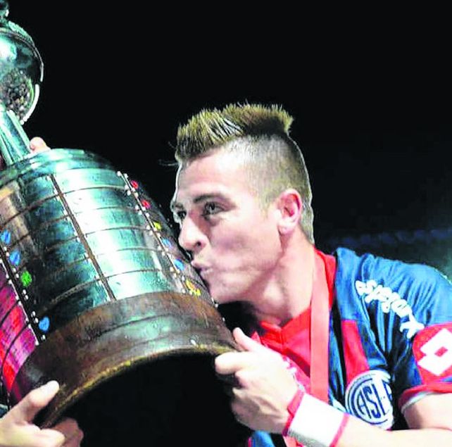 LuisFregossi's tweet photo. 🎙️" Entiendo al hincha de San Lorenzo porque estuve 4 años en Boca que es su maximo rival. Me quedo con el cariño de la gente, los entiendo porque se magnifico todo con mi llegada a Boca" #Buffarini en @RBA1350am AQUI 👇
https://t.co/hBXMAwS2S1 https://t.co/8epUUweplO