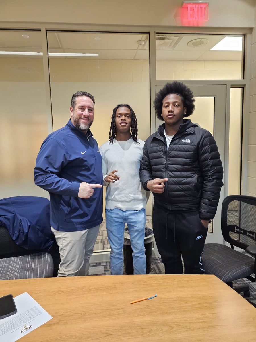 Had a great visit with <a href="/Coach_J_Rod/">Joel Rodriguez</a> thanks for stopping by to see me. Looking forward to coming up this spring to visit <a href="/ZipsFB/">Akron Football</a>

<a href="/fhhs_football/">FHHS Football</a> 
<a href="/CoachTOJr/">T Owens</a>