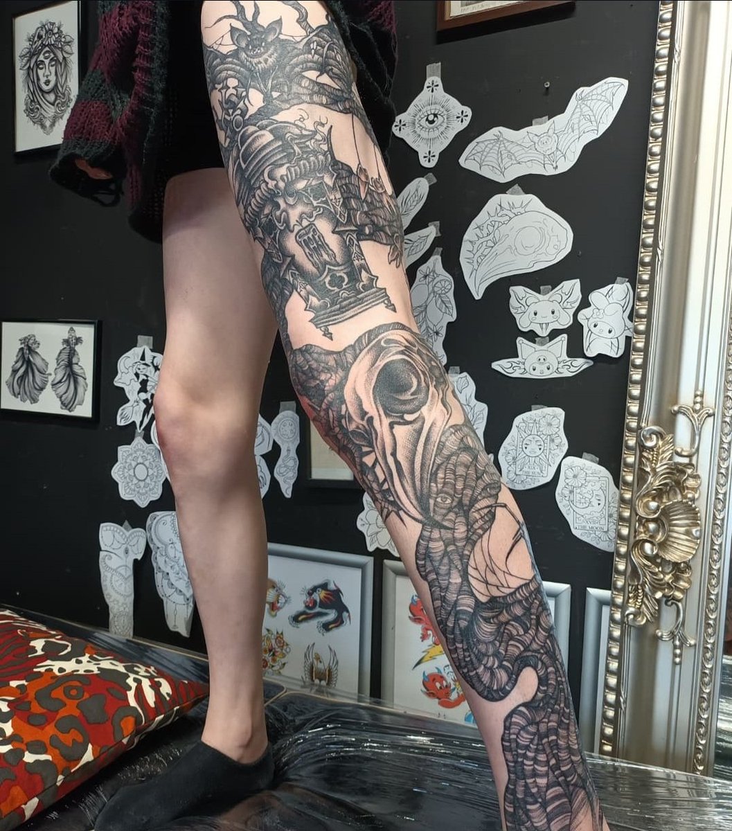 leechinghippie's tweet photo. Some of my favourite pieces from the last few months 🖤 I'm based at Blue Valentine Tattoo in Stockport, UK 🩵 https://t.co/0f0nvSAOrl