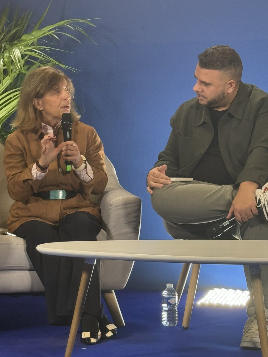 Konexio (@konexio_eu) on Twitter photo Nadine Crinier de <a href="/FTravail_IDF/">France Travail Île-de-France</a> : 80% de nos entreprises sont des petites structures qui n’ont pas les moyens d’offrir des formations à l’IA. Il est essentiel de trouver des solutions pour les accompagner, afin que tous les salariés puissent bénéficier de cet outil formidable. Nadine Crinier de <a href="/FTravail_IDF/">France Travail Île-de-France</a> : 80% de nos entreprises sont des petites structures qui n’ont pas les moyens d’offrir des formations à l’IA. Il est essentiel de trouver des solutions pour les accompagner, afin que tous les salariés puissent bénéficier de cet outil formidable.
