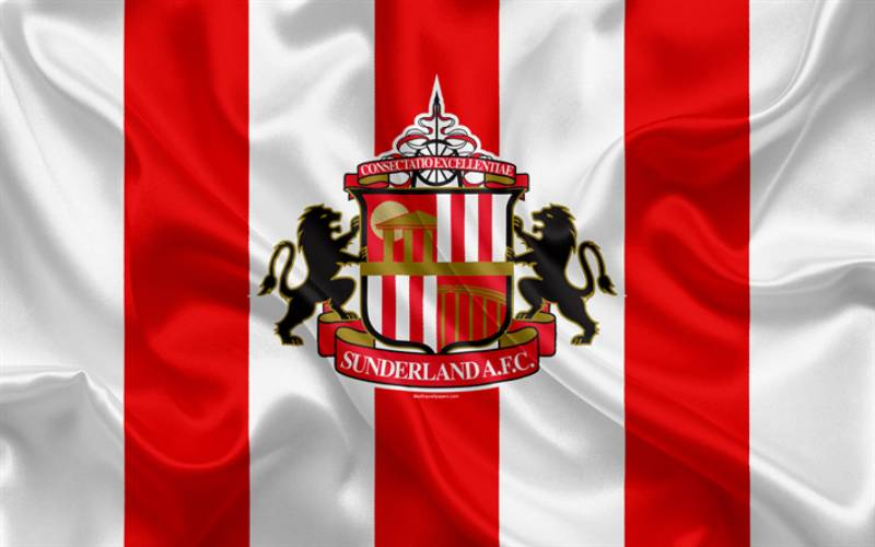 CalSAFCFTM's tweet photo. No Sunderland Supporter should have less then 1k followers on twitter🔴⚪️❤️ let’s follow each other 😁 #SAFC #FTM https://t.co/WKrTvKg45Q