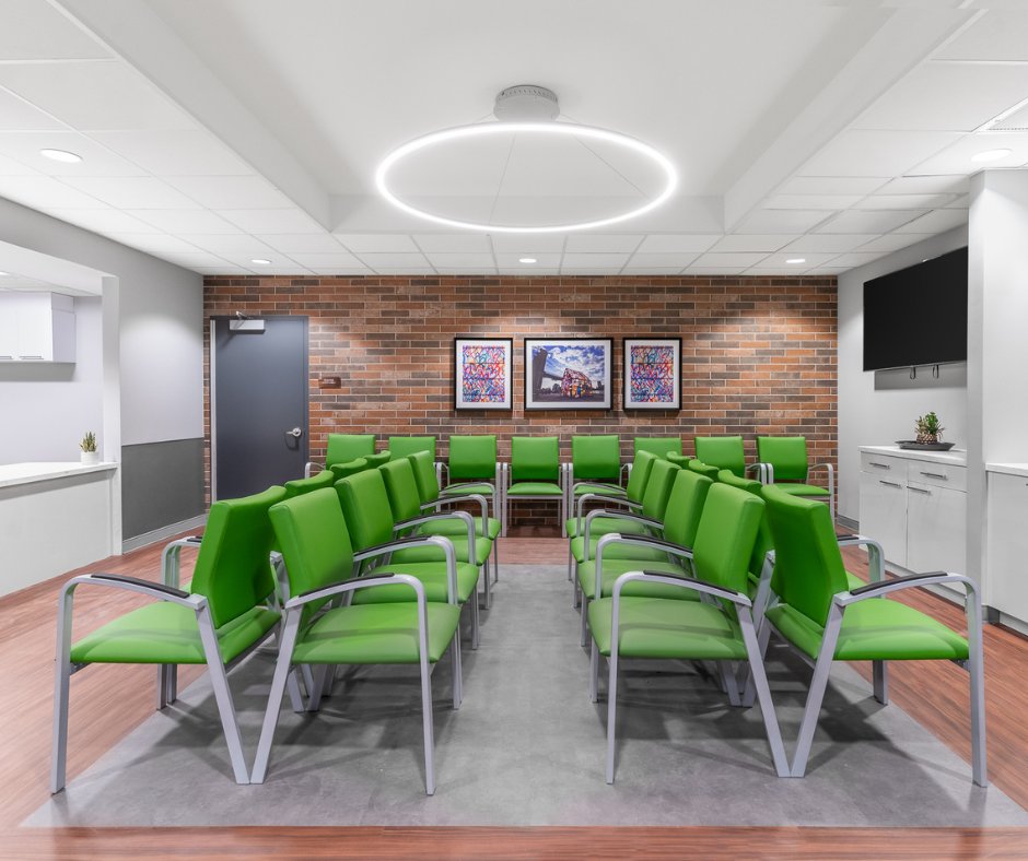 LesroIndustries's tweet photo. Newport fits perfectly in healthcare spaces. Designed to provide comfort and support while you wait for your next check-up. 

Credit:
Studio JPC
DIG Interior Design

#Lesro #Newport #healthcaredesign #receptionfurniture #waitingroom #interiordesign #SeatingTheWayYouWantIt https://t.co/uGXEZu7tqq