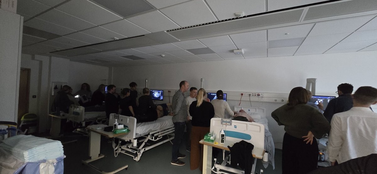 ReeveRuth's tweet image. Lots of hands on scanning with our regional experts throughout the HCC US surveillance study day
@BSGAR_UK @BU_Imaging
