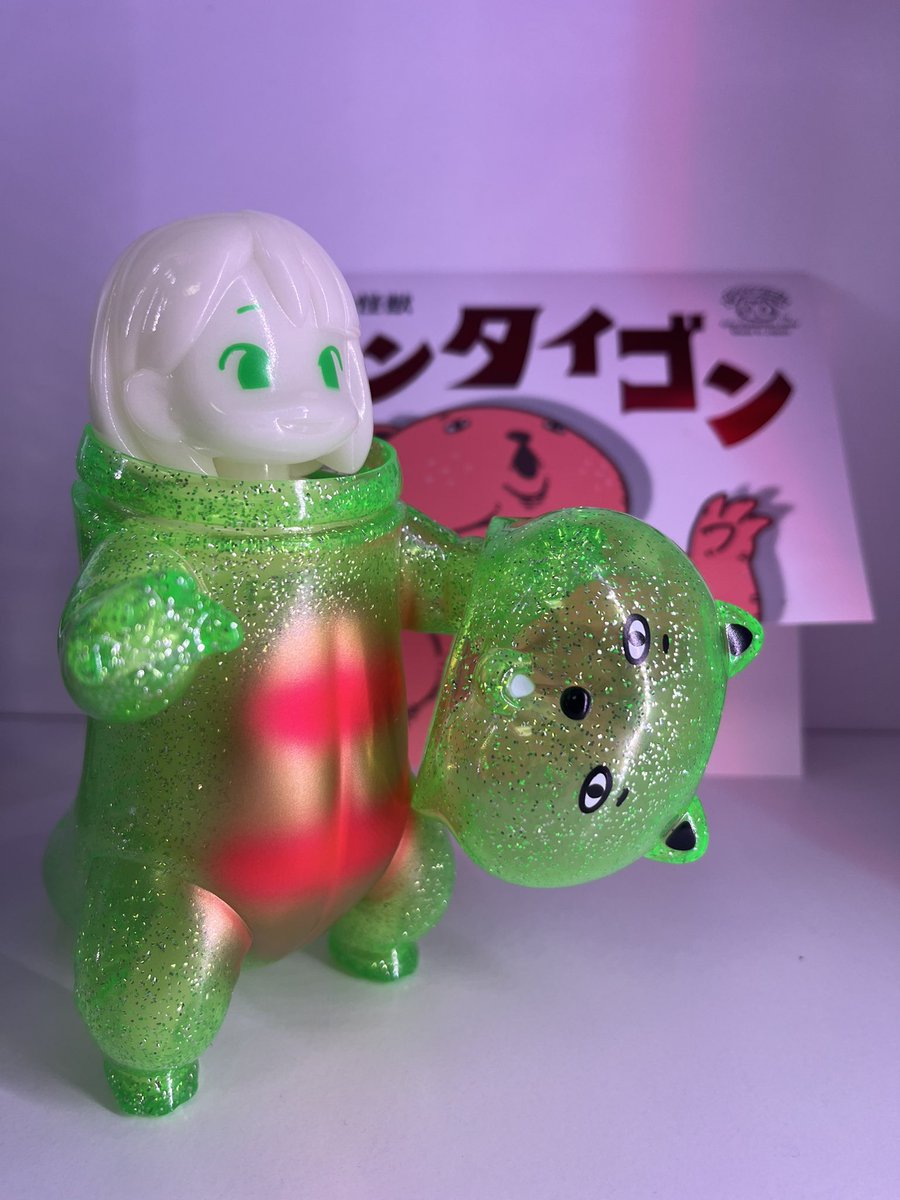 クリームソーダメンタイゴンお迎えできました🎉 このカラーと蓄光が