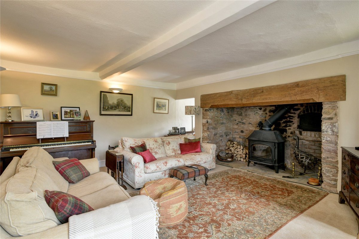 JS_Taunton's tweet photo. A rarity to the market: a #property for sale on the #QuantockHills...

#Crowcombe #Taunton #Somerset

Little Quantock Farm is a charming, four bedroom period #farmhouse together with one bedroom #annexe. Guide price £1,150,000.

https://t.co/NMmAGgUlt6

#quantockhillsproperty https://t.co/HmzP5r6xvj