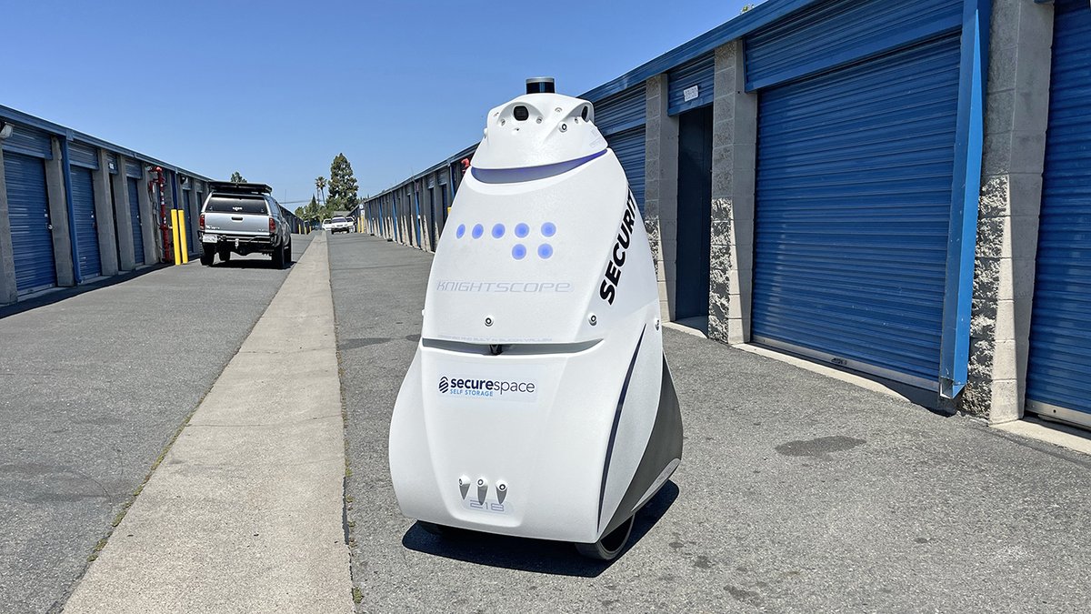 iKnightscope's tweet image. #Storage facilities are a fantastic use case for #SecurityRobots - they elevate the safety of your customers and protect the precious items they store on site 24/7.  They are also a great tool for boosting occupancy and retention!
Learn more today - knightscope.com/discover