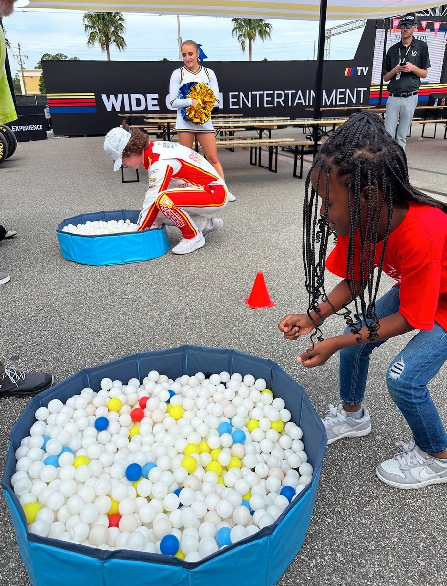 #ThrowbackThursday! As we prep for next month’s <a href="/NASCAR_FDN/">The NASCAR Foundation</a> Speediatrics Fun Day Festival, we’re feeling all the excitement to make this year even better. Let’s bring the energy, the smiles, and the fun! 🏁❤️ 

#NASCARFoundation #Daytona500 #Philanthropy #KauligGiving