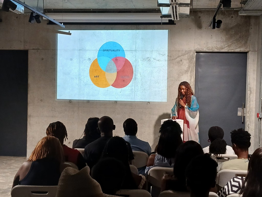 Last year in November, G.A.S. Lagos, in collaboration with 9H Media and Open House Lagos, hosted the ‘7 Speakers 7 Minutes’ lecture series as part of the Open House Lagos Festival 2024.  

🔗 Read more in the following link: tinyurl.com/mtak4f4a