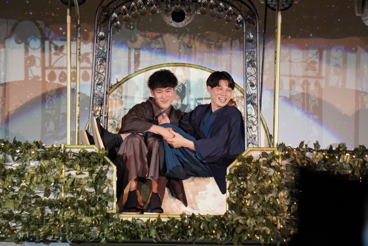 fu_mi1010's tweet photo. 特指の2人はゴンドラに乗って登場🤩
#大森尊之　選手
#保坂晃毅　選手
#熊本ヴォルターズ
#PARTY_TIME https://t.co/Lq2xz2TQzr