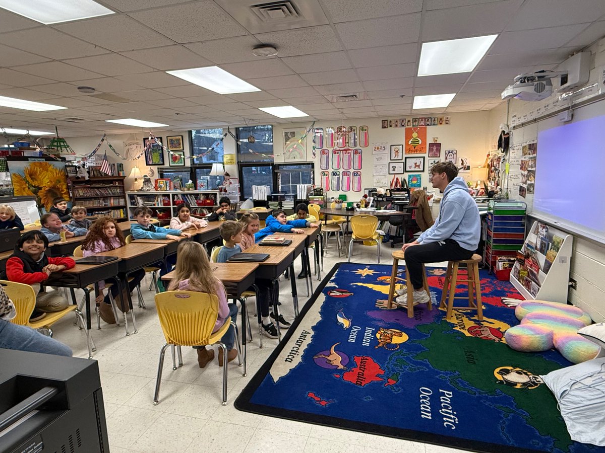 Cambridge Bears Basketball (@cambridge_hoops) on Twitter photo Had a great time reading at Alpharetta Elementary School this morning. Thanks to <a href="/cel578/">Cathy Crawford</a> for allowing us to come and read. It’s always a pleasure! Had a great time reading at Alpharetta Elementary School this morning. Thanks to <a href="/cel578/">Cathy Crawford</a> for allowing us to come and read. It’s always a pleasure!
