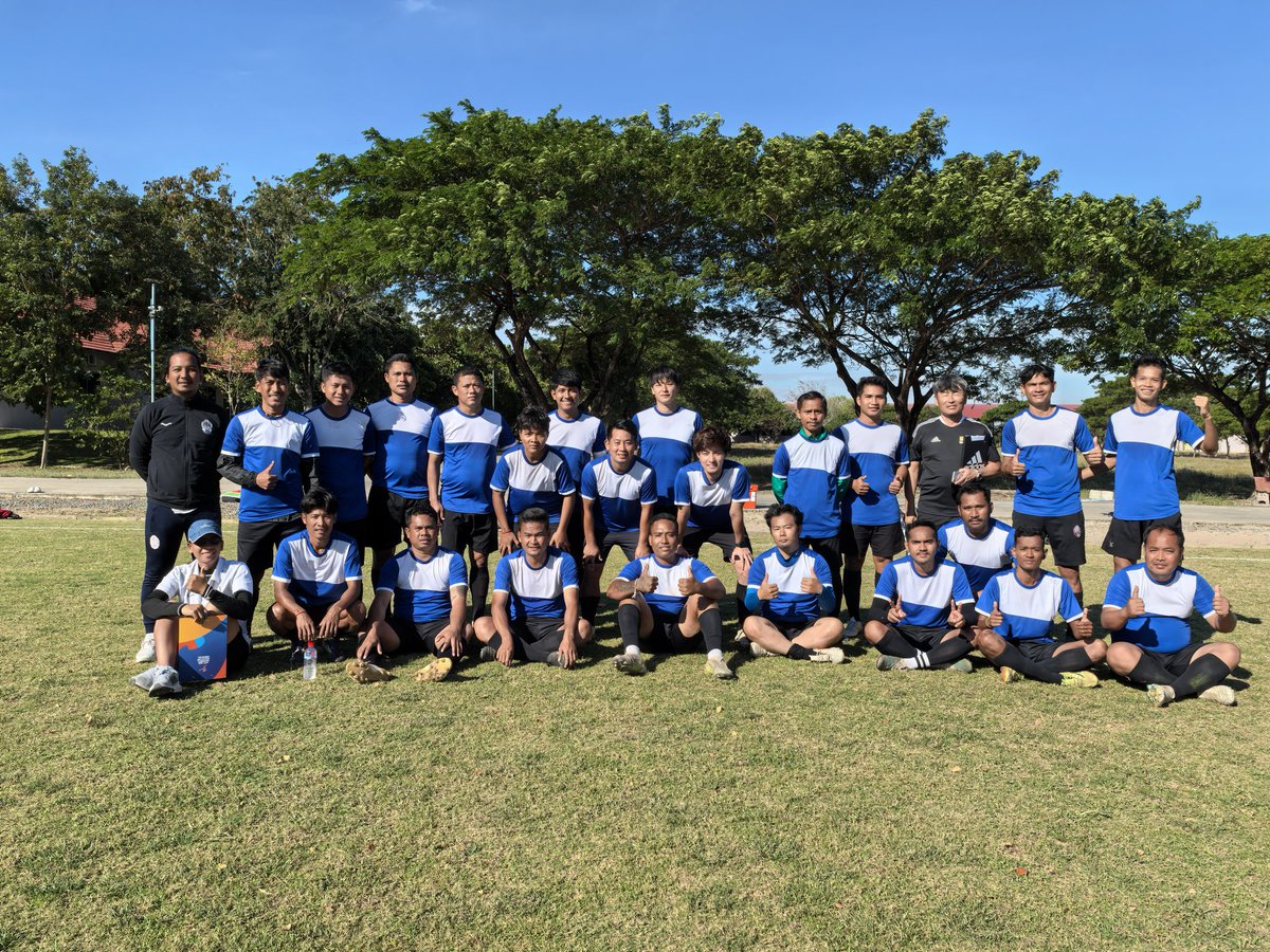 AFCB級ライセンス終了しました🇰🇭
人の数ほど色んな視点があり気付かされることが多かったです。この環境下を保てれば指導者としてのスキルが研ぎ澄まされていく気がしたので、すぐに創ります。
