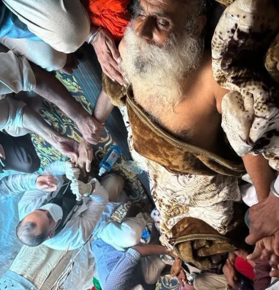 Dhillon (@dhillon_77777) on Twitter photo рдЬреЛ рдХрд┐рд╕рд╛рди рдХреЗ рдирд╣реАрдВ ,
рд╡реЗ рд╣рд┐рдВрджреБрд╕реНрддрд╛рди рдХрд╛ рдирд╣реАрдВ!
#рдореИрдВ_рднреА_рдбрд▓реНрд▓реЗрд╡рд╛рд▓ рдЬреЛ рдХрд┐рд╕рд╛рди рдХреЗ рдирд╣реАрдВ ,
рд╡реЗ рд╣рд┐рдВрджреБрд╕реНрддрд╛рди рдХрд╛ рдирд╣реАрдВ!
#рдореИрдВ_рднреА_рдбрд▓реНрд▓реЗрд╡рд╛рд▓