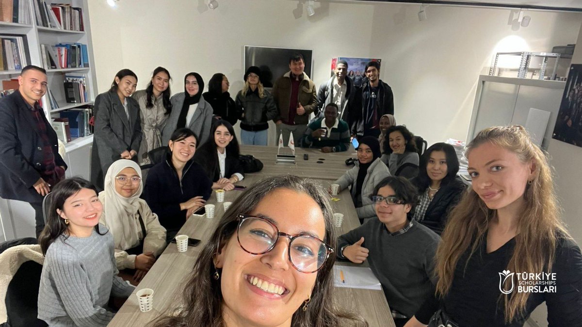 Türkiye Scholarships tweet media