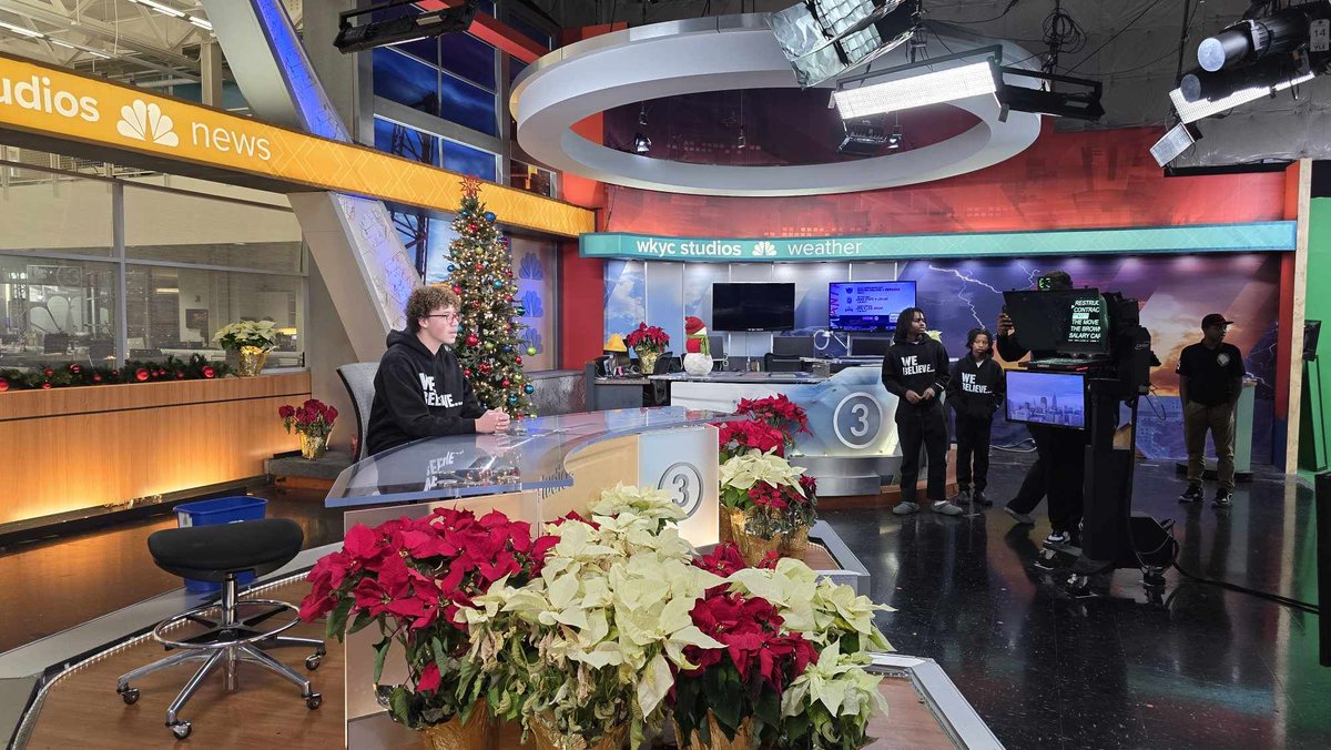 Wishing the most inspired and successful of years to these young men... May 2025 be all you dream it! A few pics here giving the amazing organization <a href="/YoungMenGrowing/">YoungMenGrowing</a> a tour of WKYC Studios... Good times! #YoungMenGrowing #YMG #WKYC #3News
