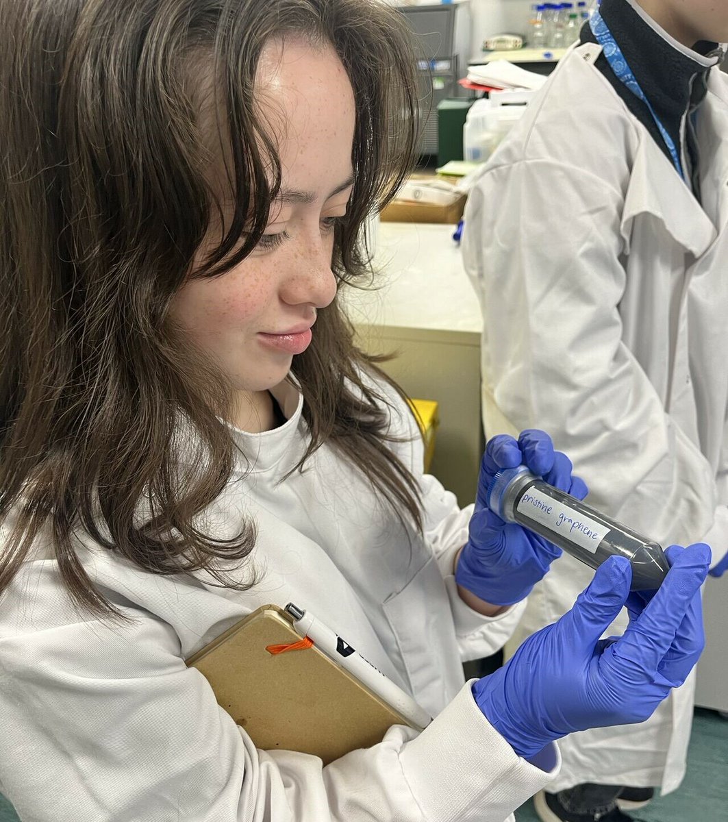 The next AMBER/CRANN TY experience programme <a href="/tcddublin/">Trinity College Dublin</a> 1st-4th April 2025

Links school students with AMBER researchers at CRANN, <a href="/TissueEngDublin/">RCSI TERG</a> &amp; <a href="/tcdTBSI/">TCD TBSI</a>  

*APPLICATIONS CLOSE 3rd March 5pm*

Only Submissions made via Application Form accepted 👇
ambercentre.ie/tyexperience20…